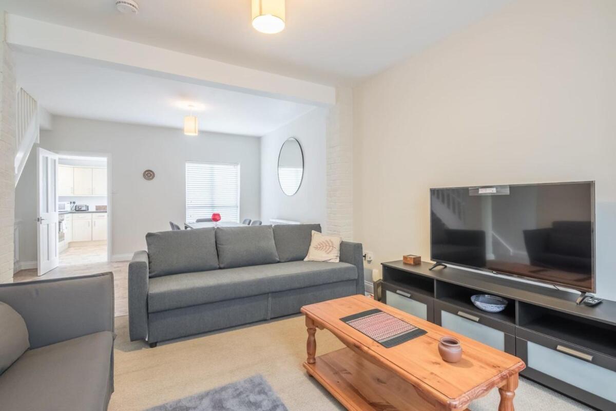 Superb Central 2 Bed Home Кембридж Экстерьер фото