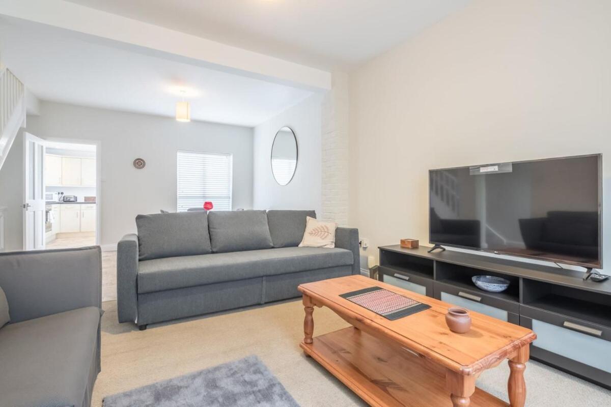 Superb Central 2 Bed Home Кембридж Экстерьер фото